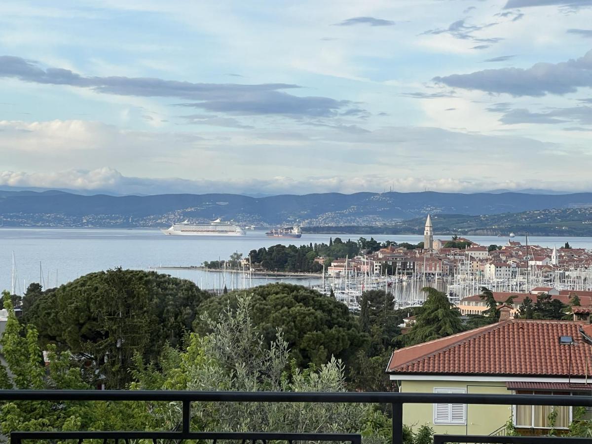 Magnolia Apartments Izola Bagian luar foto