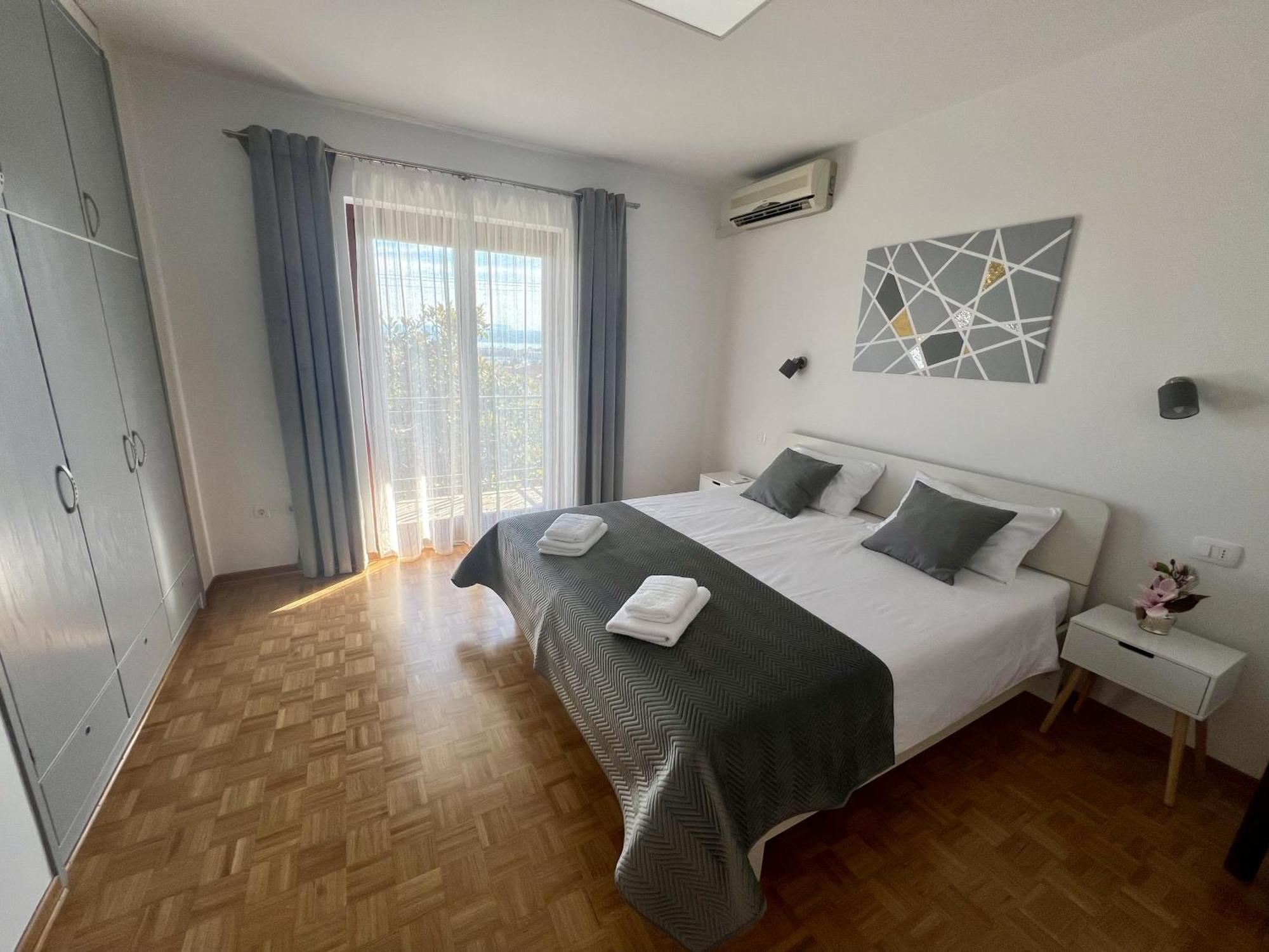 Magnolia Apartments Izola Bagian luar foto